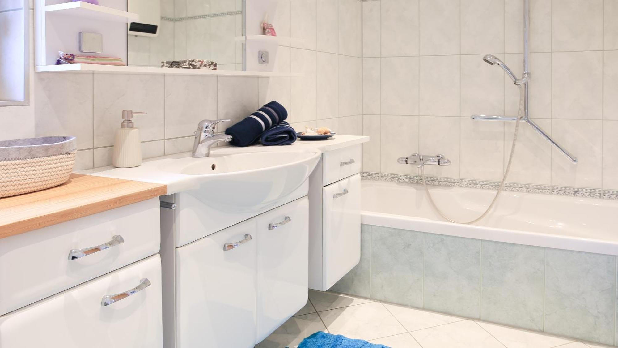 Zwei Schlafzimmer Ferienapartment Anna Am Stubenbergsee Inklusive Vier E-Bikes Extérieur photo