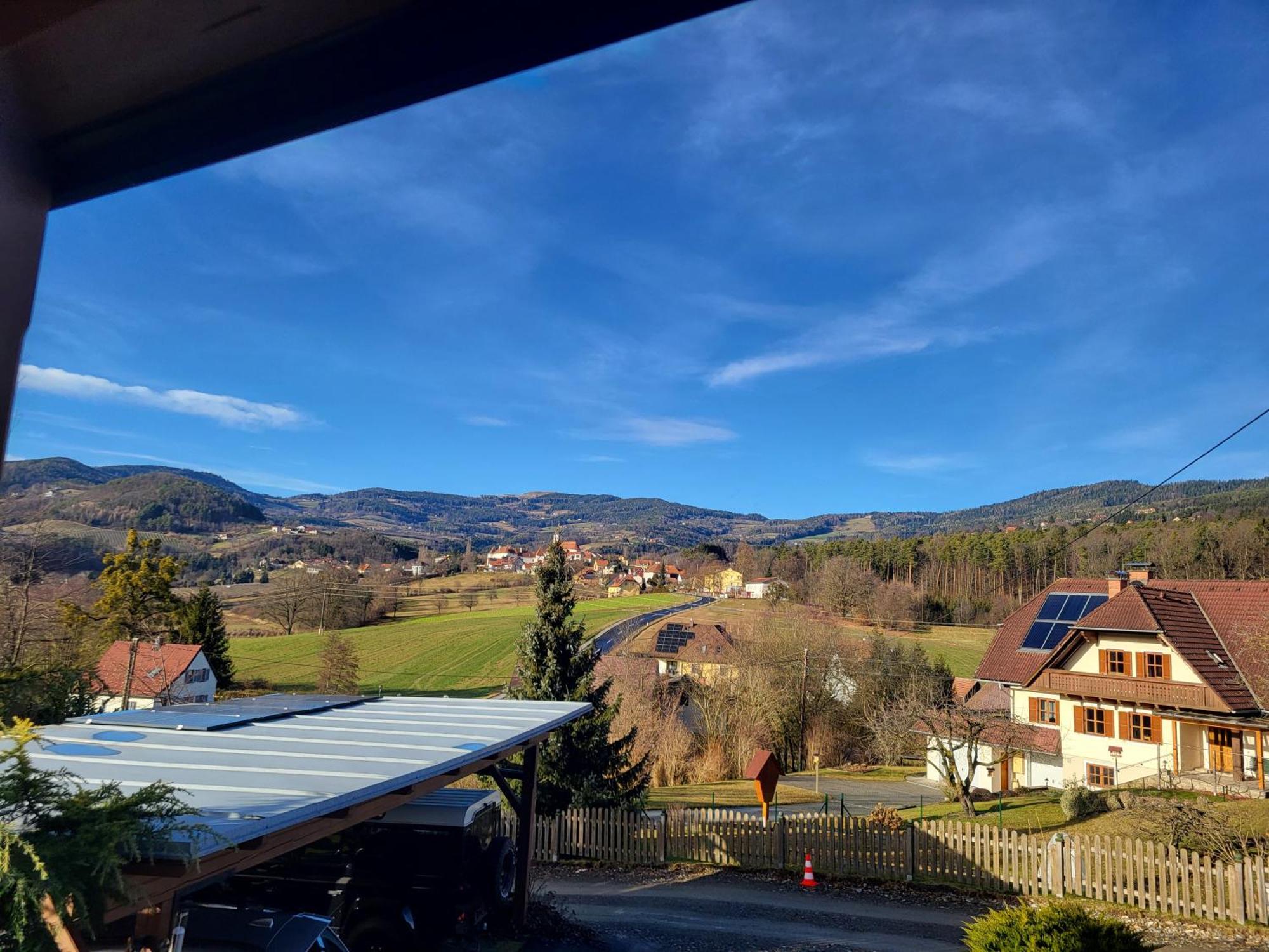 Zwei Schlafzimmer Ferienapartment Anna Am Stubenbergsee Inklusive Vier E-Bikes Extérieur photo